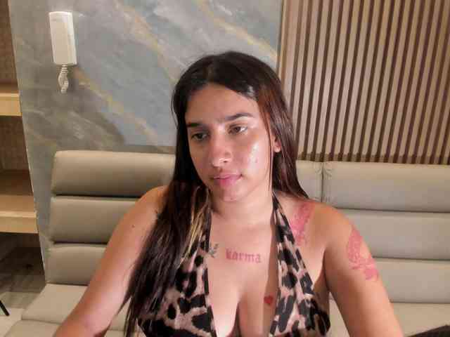 SofiTattoo webcam