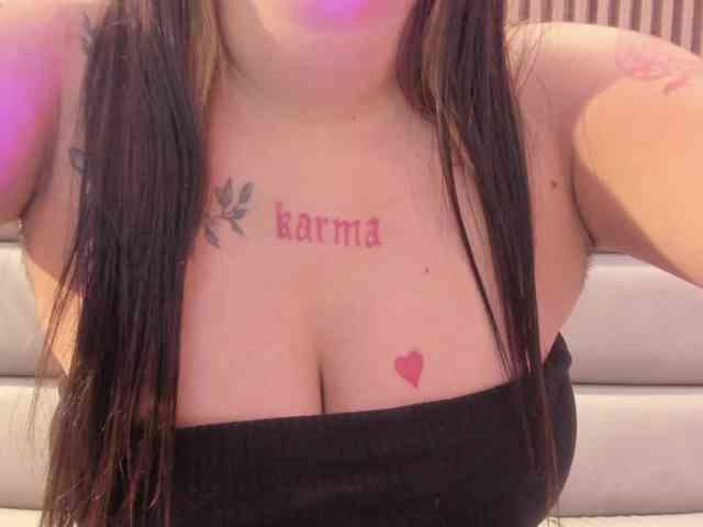SofiTattoo webcam