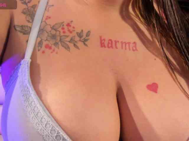 SofiTattoo webcam