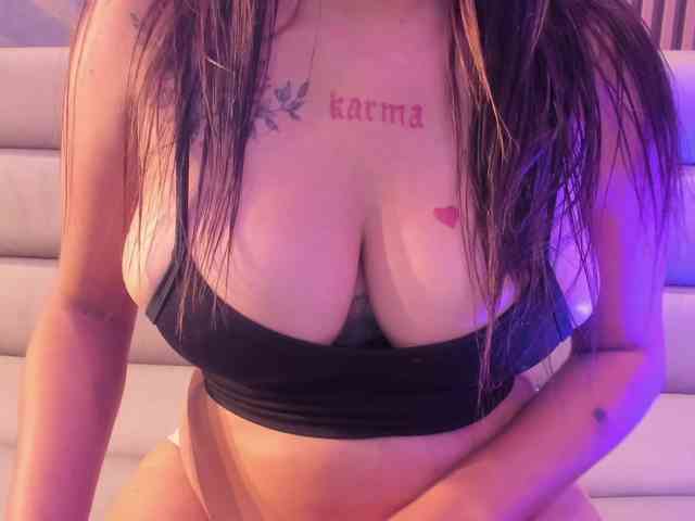 SofiTattoo webcam