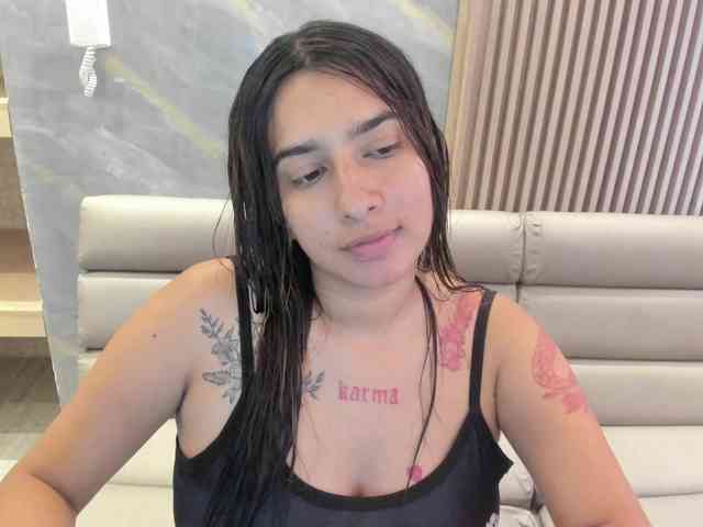 SofiTattoo webcam