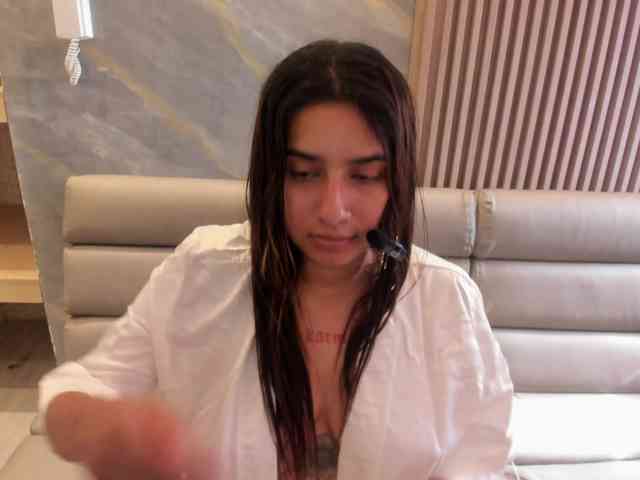SofiTattoo webcam