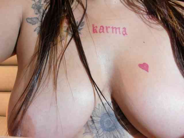 SofiTattoo webcam