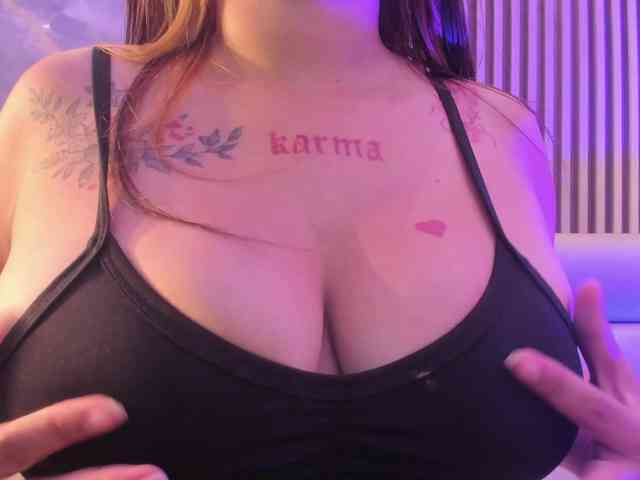 SofiTattoo webcam