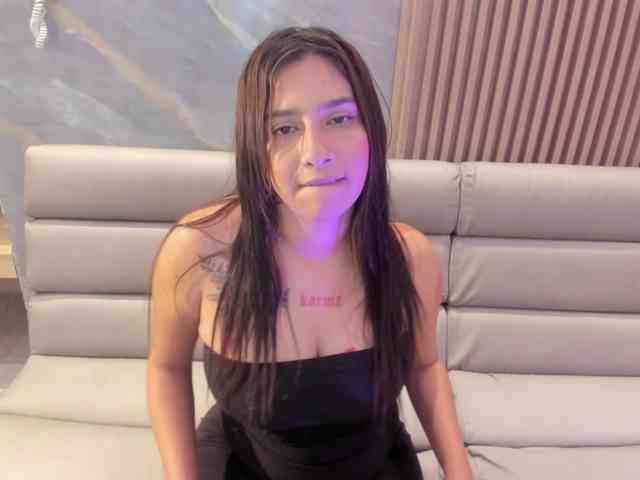 SofiTattoo webcam