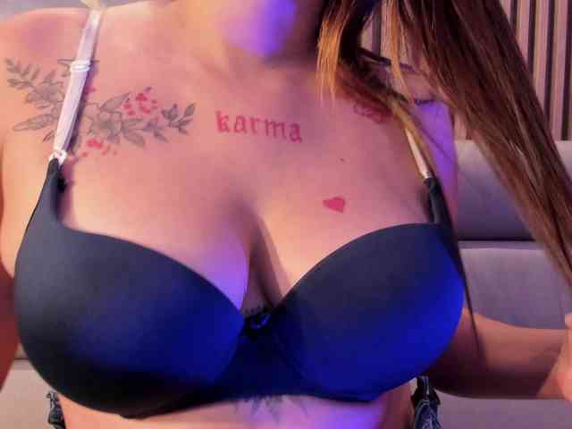 SofiTattoo webcam