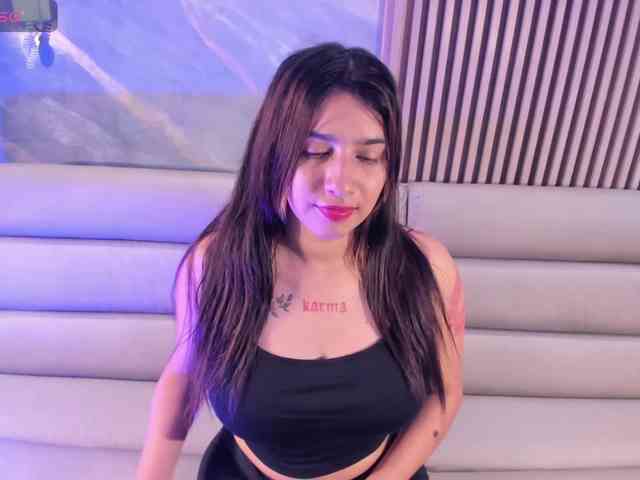 SofiTattoo webcam