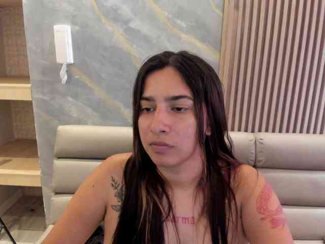 SofiTattoo webcam