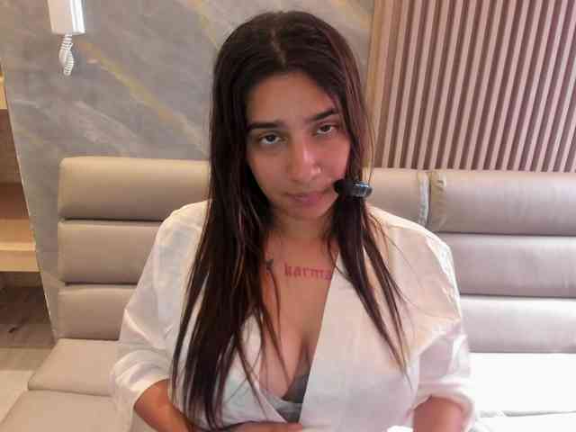 SofiTattoo webcam