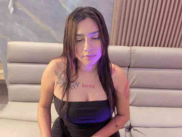 SofiTattoo webcam