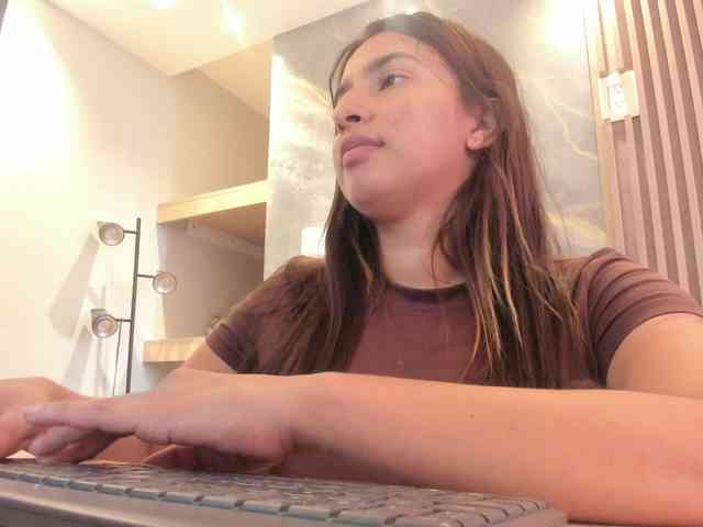 SofiTattoo webcam
