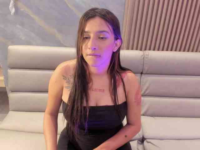 SofiTattoo webcam