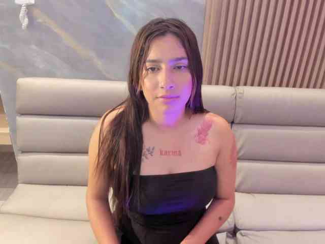 SofiTattoo webcam