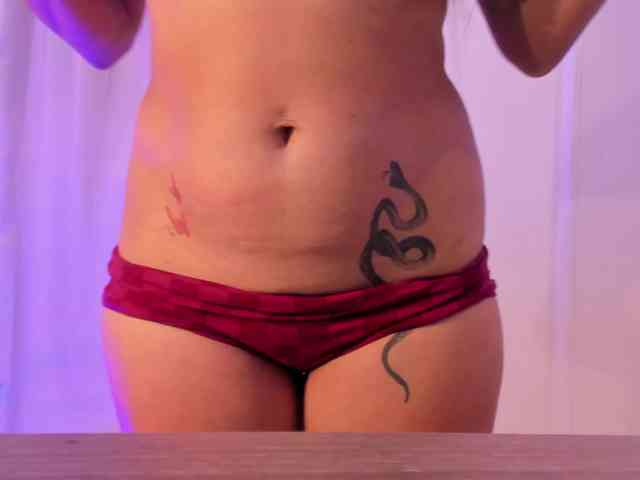 SofiTattoo webcam