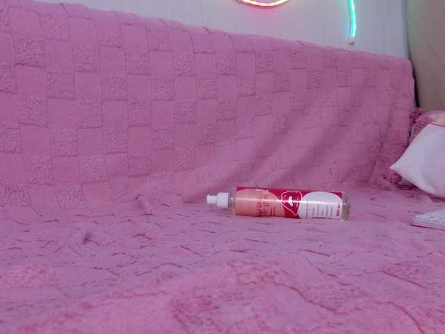 b4by-Emilia live cam on BongaCams