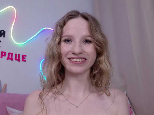 b4by-Emilia live cam on BongaCams