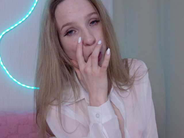 video b4by-Emilia