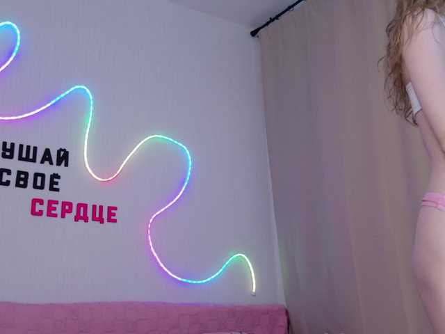 b4by-Emilia live cam on BongaCams