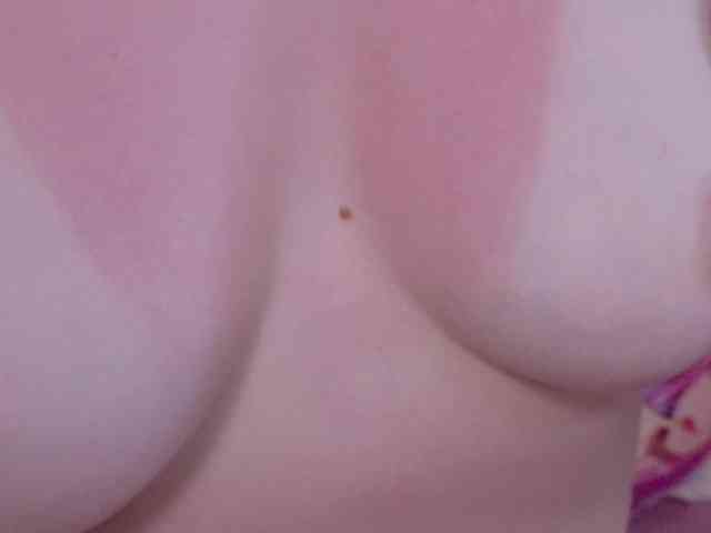 b4by-Emilia Sex Cam Show