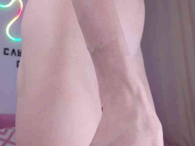 b4by-Emilia webcam