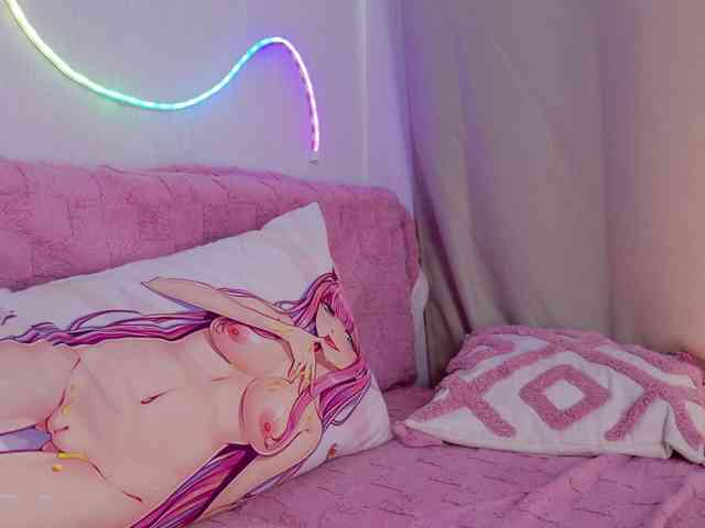 b4by-Emilia webcam