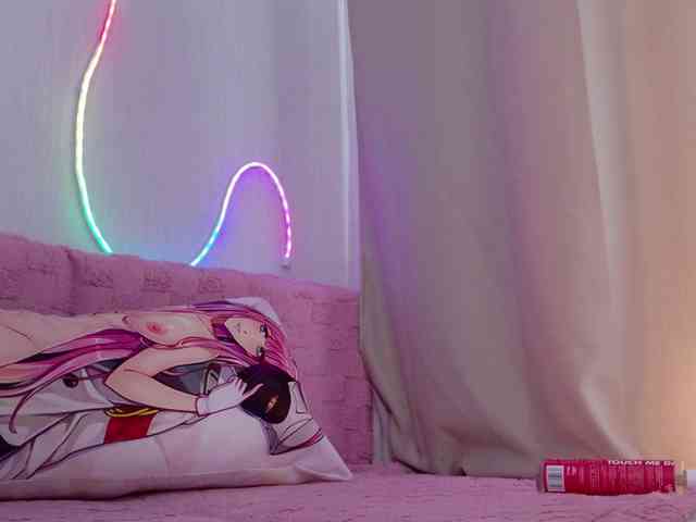 b4by-Emilia Sex Cam Show
