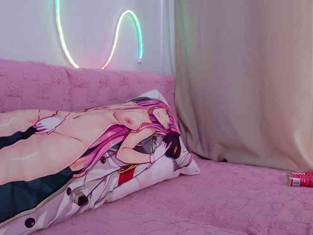 b4by-Emilia Sex Cam Show