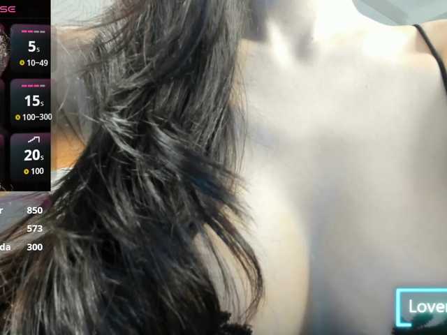 Nottiniam live cam on BongaCams