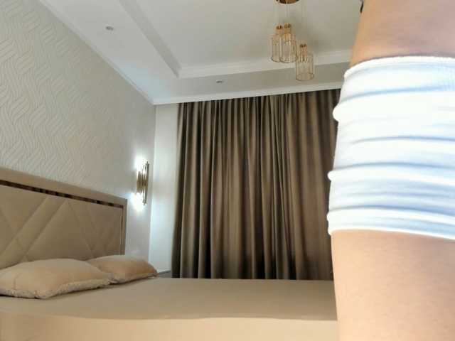 Nottiniam live cam on BongaCams