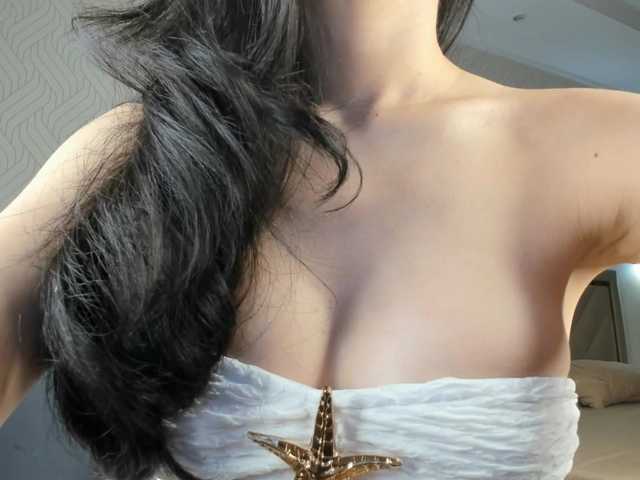 Nottiniam live cam on BongaCams