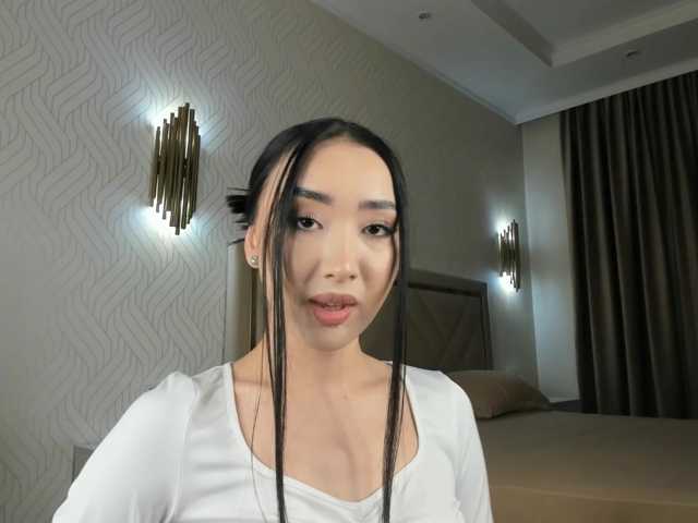 Nottiniam live cam on BongaCams