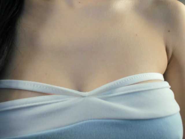 Nottiniam live cam on BongaCams