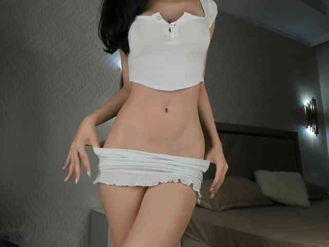 Nottiniam Live Webcam on BongaCams