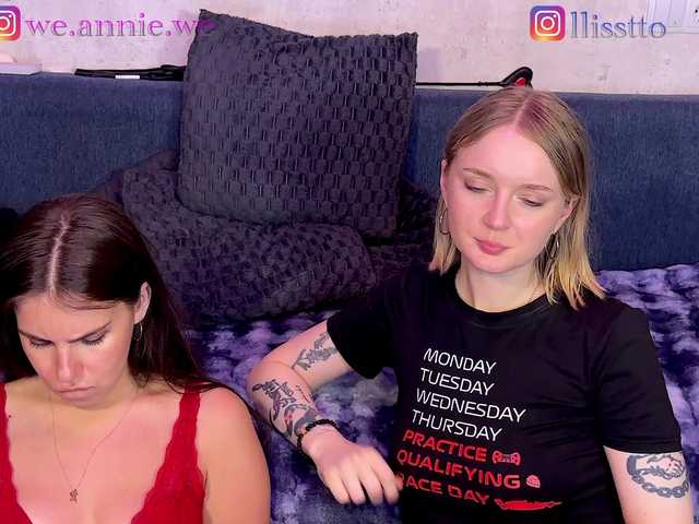 Sweety-couple live cam on BongaCams