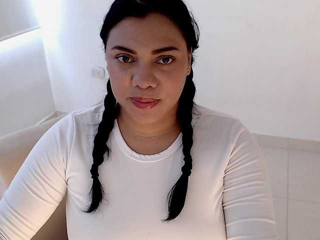 maidebram live cam on BongaCams