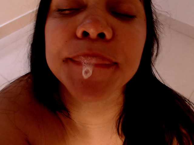 maidebram live cam on BongaCams