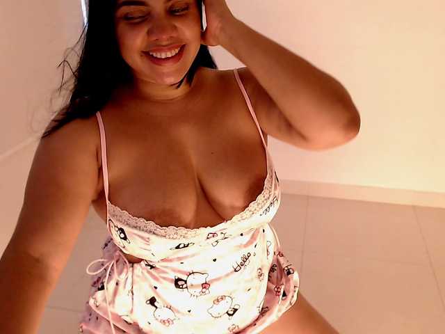 maidebram live cam on BongaCams