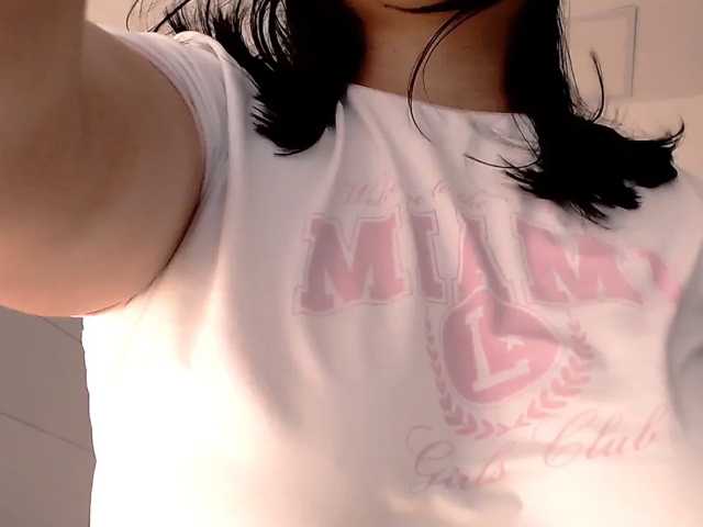 maidebram live cam on BongaCams