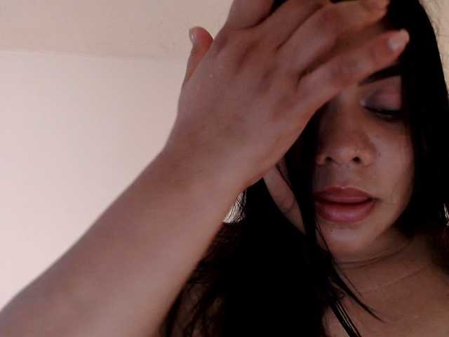 maidebram live cam on BongaCams