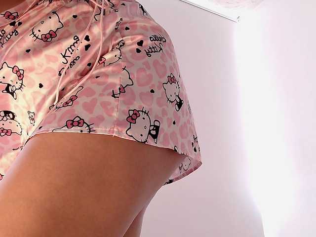 maidebram live cam on BongaCams