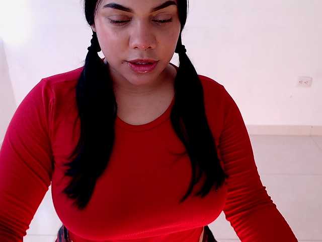 maidebram live cam on BongaCams