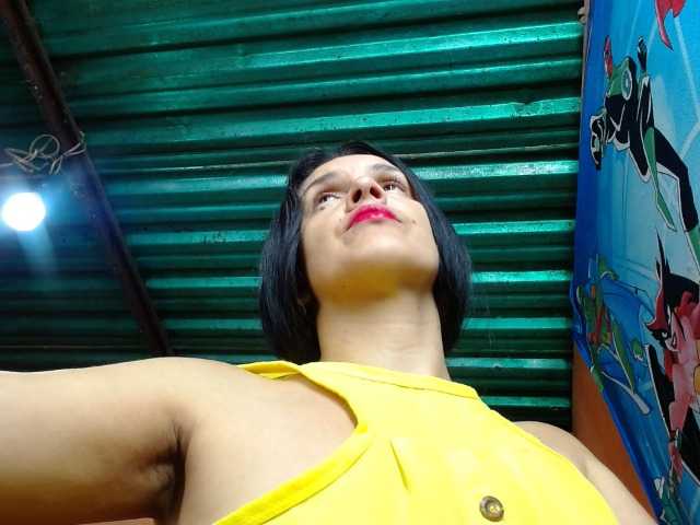 annyluna live cam on BongaCams