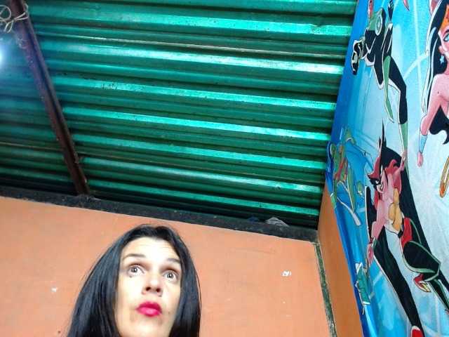 annyluna live cam on BongaCams