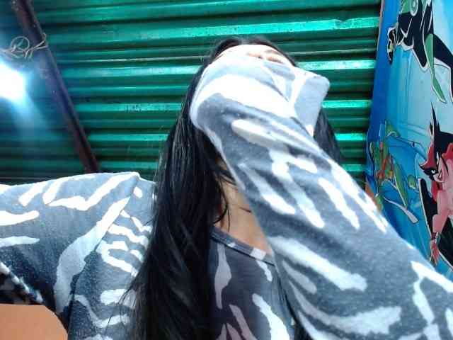 Modelo: annyluna