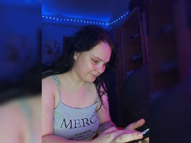 YourSweetPiggy live cam on UnifiedCams