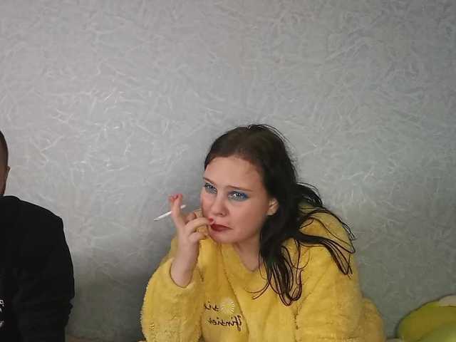 YourSweetPiggy's BongaCams show and profile