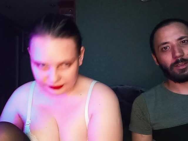 YourSweetPiggy live cam on BongaCams
