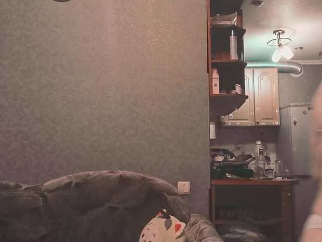 Live трансляция YourSweetPiggy - slutnetki.online