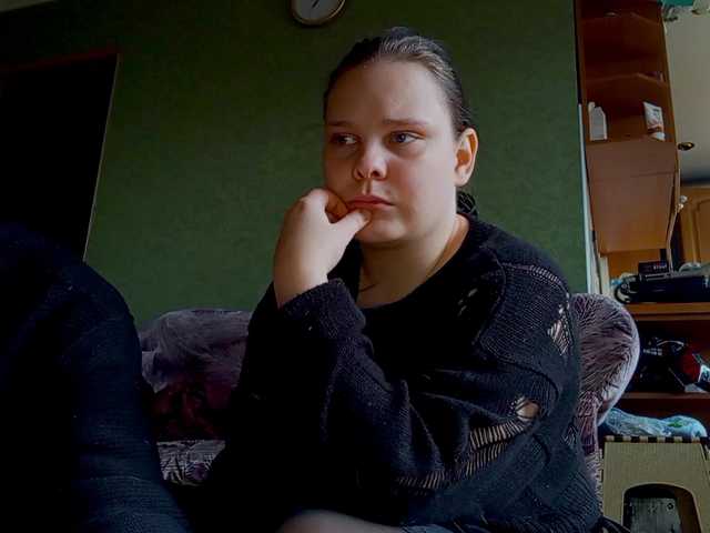 YourSweetPiggy's BongaCams show and profile