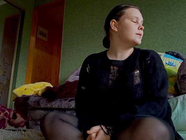 YourSweetPiggy's BongaCams show and profile